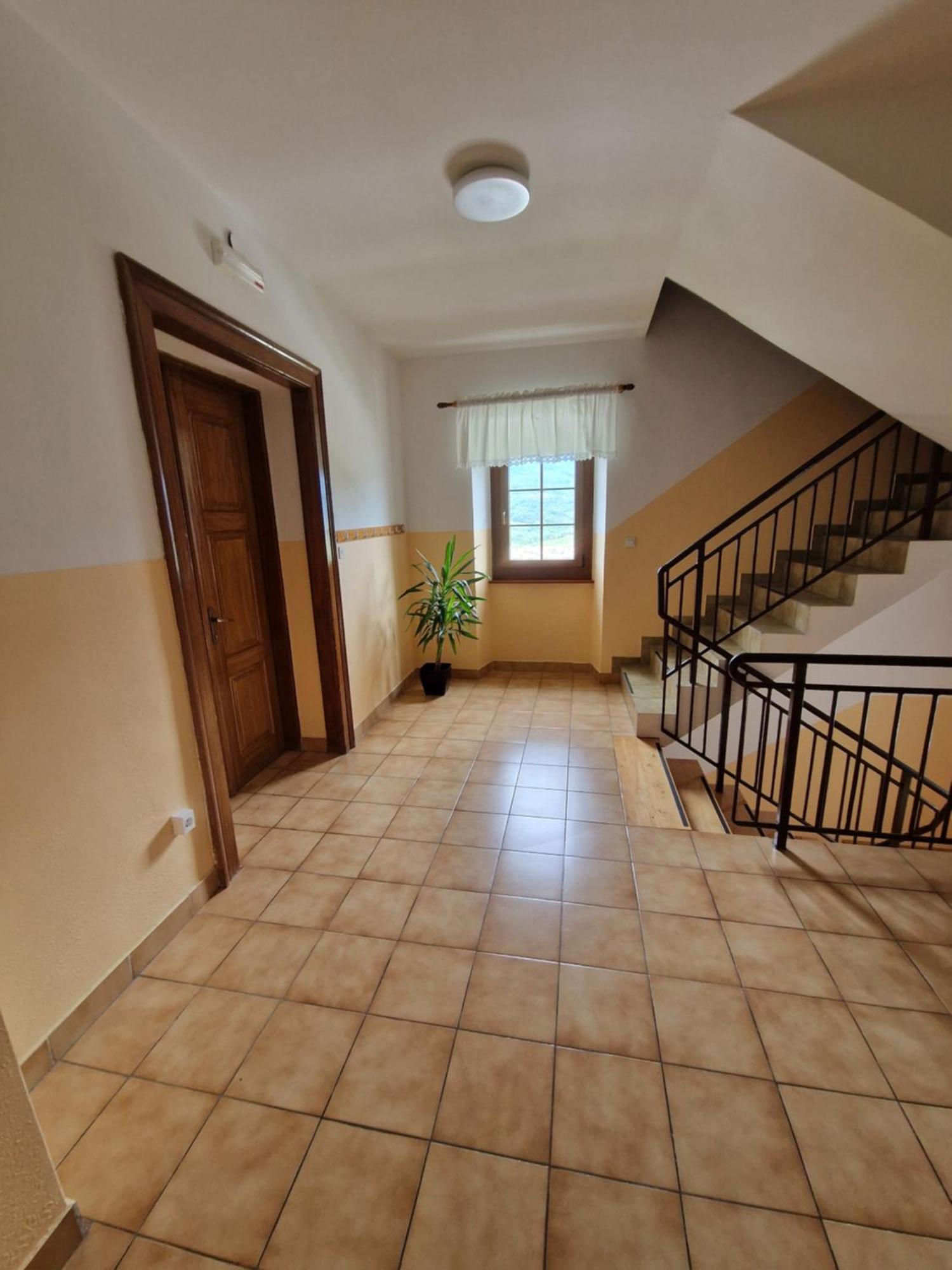Apartma In Soba Vipavski Kriz Ajdovščina Exteriér fotografie