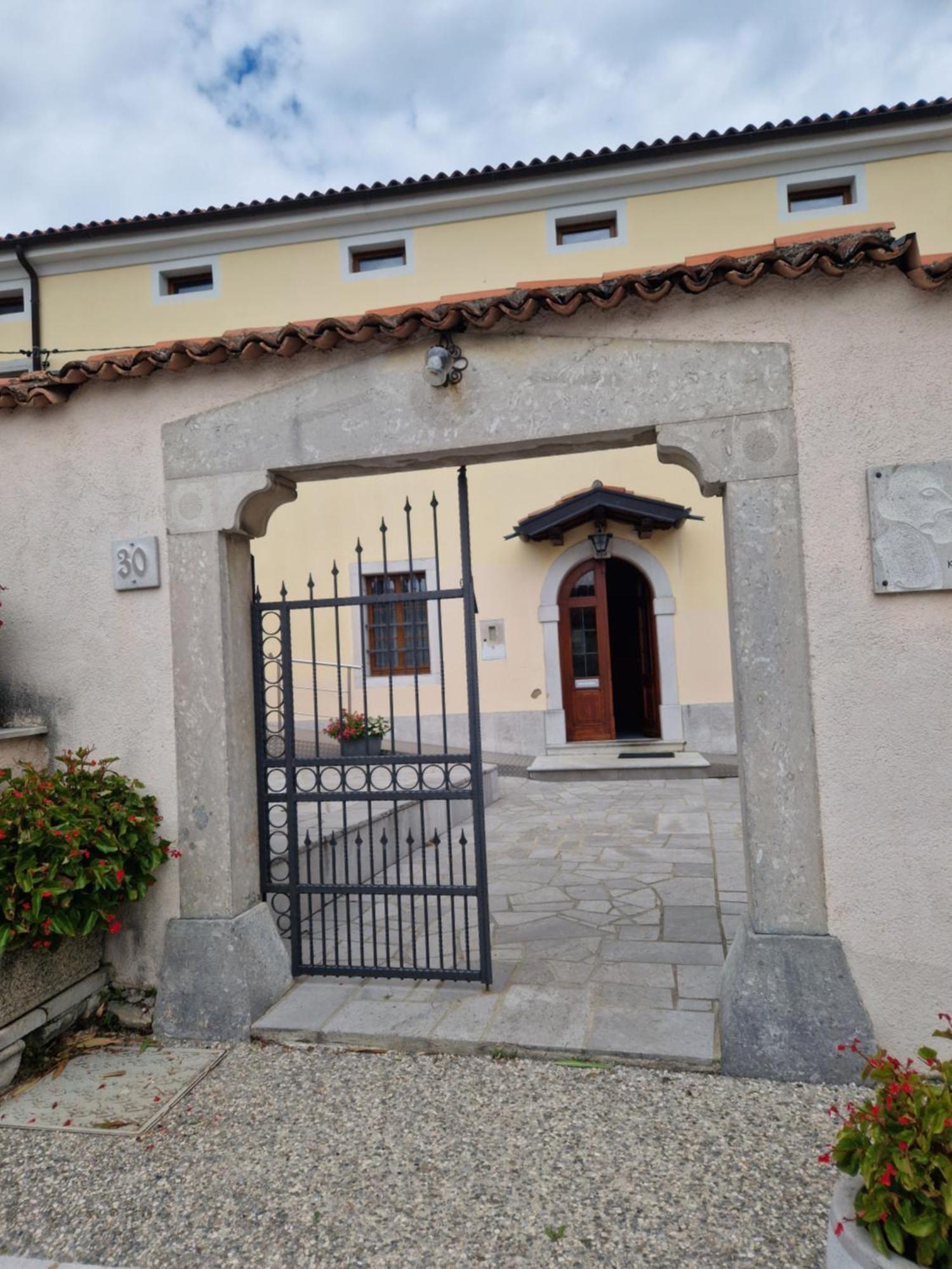 Apartma In Soba Vipavski Kriz Ajdovščina Exteriér fotografie