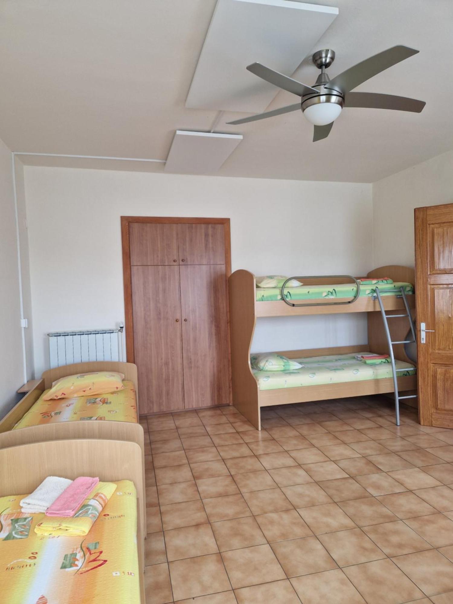 Apartma In Soba Vipavski Kriz Ajdovščina Pokoj fotografie