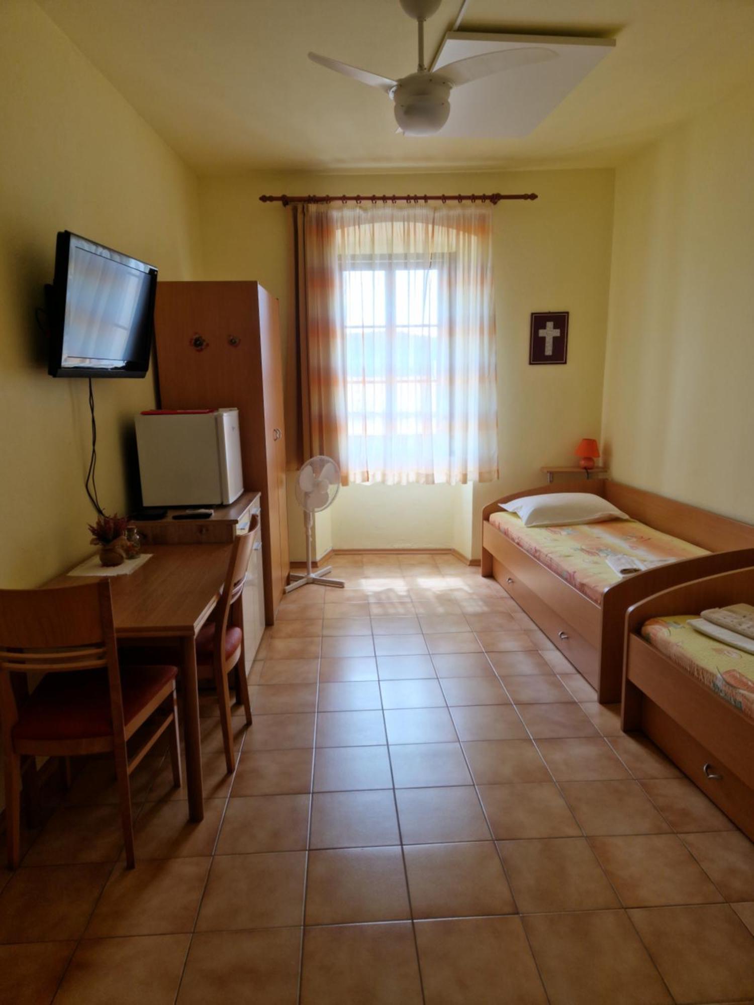 Apartma In Soba Vipavski Kriz Ajdovščina Pokoj fotografie