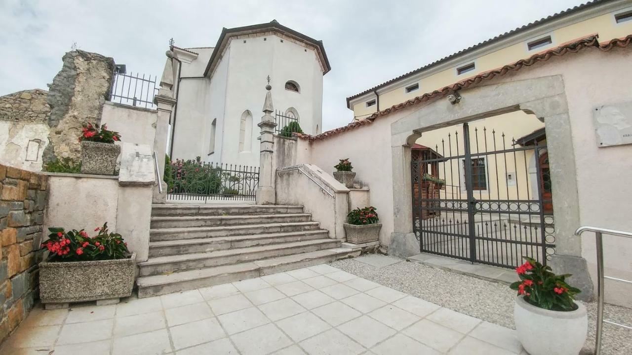 Apartma In Soba Vipavski Kriz Ajdovščina Exteriér fotografie